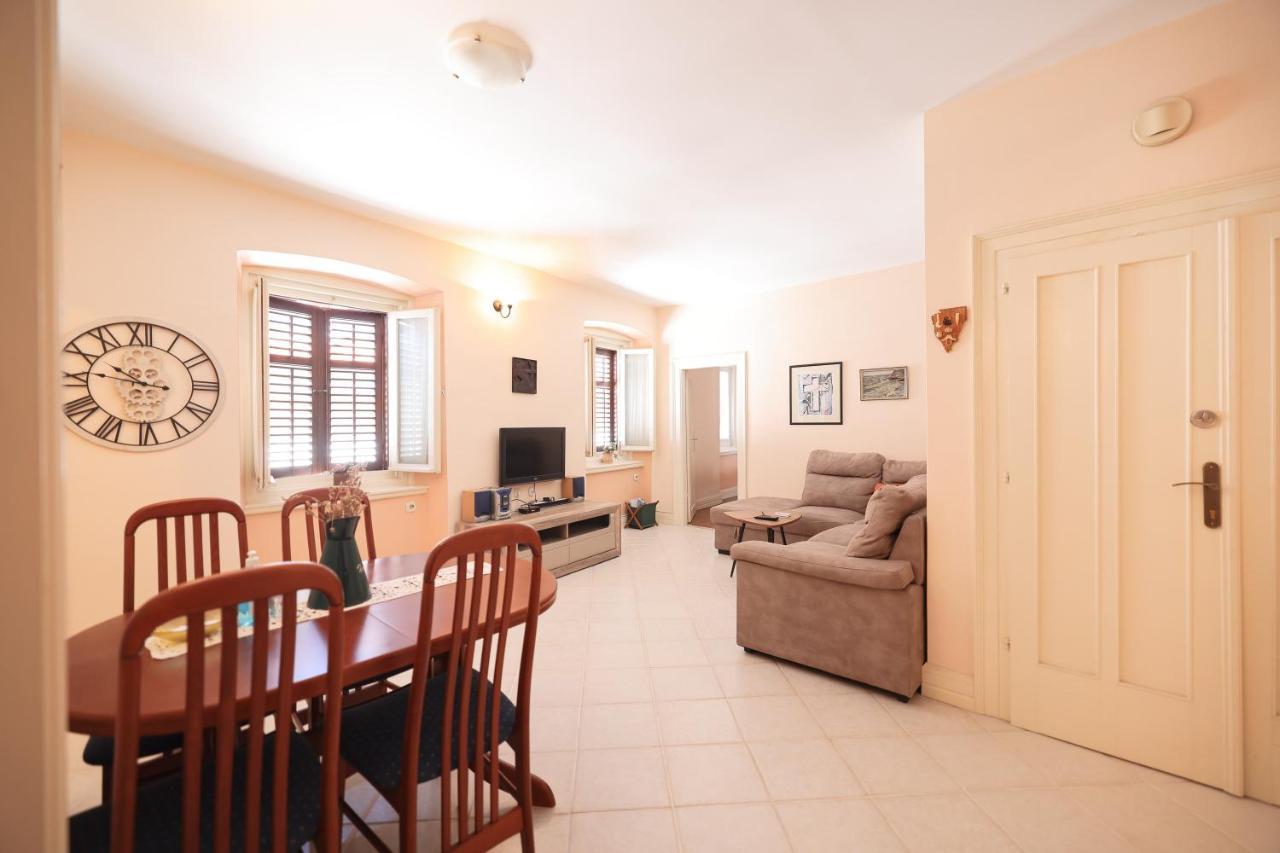 Two Bedroom Apartment In City Center Igor Ζαντάρ Εξωτερικό φωτογραφία