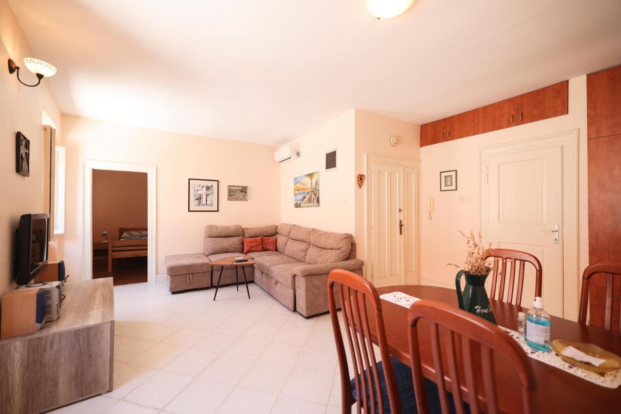 Two Bedroom Apartment In City Center Igor Ζαντάρ Εξωτερικό φωτογραφία