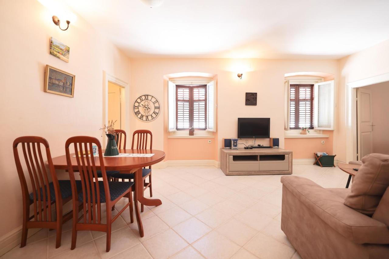 Two Bedroom Apartment In City Center Igor Ζαντάρ Εξωτερικό φωτογραφία
